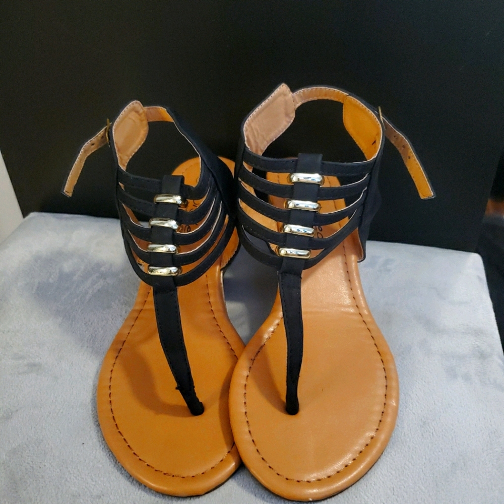 sandles